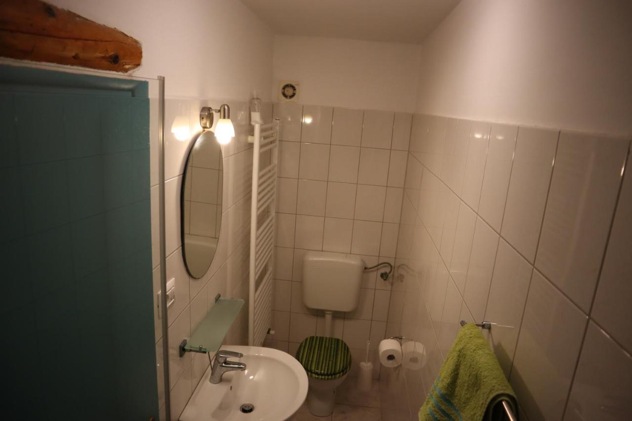 Guesthouse Toticevi 里耶卡 外观 照片