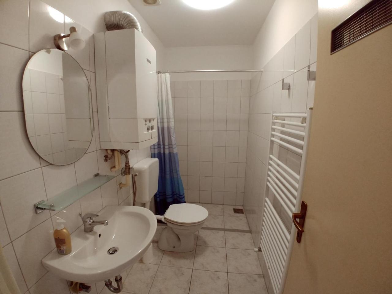 Guesthouse Toticevi 里耶卡 外观 照片